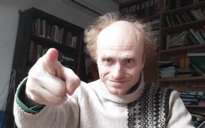 Flegr predpovedal v ČR tisíc úmrtí denne, no je ich sto. Trochu som to nadsadil, ľudia sa málo boja, vraví.