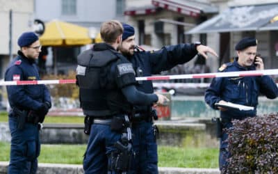 Útočník z Viedne si strelivo zaobstaral na Slovensku.