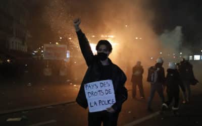 Demonštranti vo Francúzsku protestujú proti plánovanému zákonu o bezpečnosti