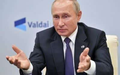 Fragment(y) z koncoročnej tlačovej konferencie prezidenta RF V. V. Putina zo dňa 17.12.2020, ktorá trvala cca 4,5 hodiny.