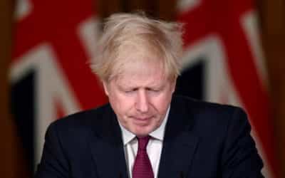 Mutácia koronavírusu v Británii: Johnson „uzavrel“ viac ako 20 miliónov ľudí, Wales zavádza okamžitý lockdown