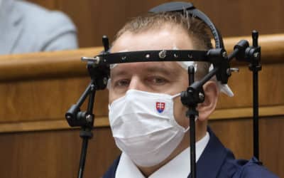Osemnásť koaličných poslancov žiada o preverenie situácie v nemocnici, kde bol hospitalizovaný Boris Kollár.