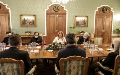 KoronakrízaVytvorme si malé bubliny, súčasné opatrenia nestačia, vyhlásila prezidentka.