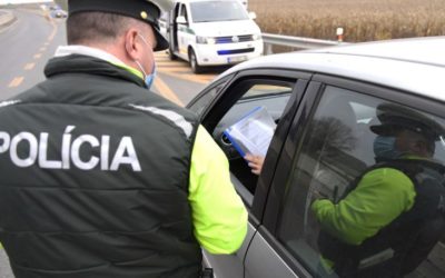 Obmedzenia bude v teréne kontrolovať viac policajtov.