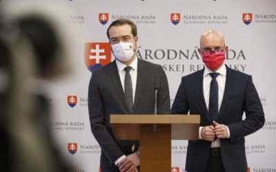 Školy sa od 1. februára neotvoria, rozhodlo konzílium odborníkov