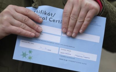 Začali platiť nové pravidlá zákazu vychádzania, test treba do práce i do prírody.