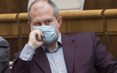 Prieskum: kotlebovci mimo parlamentu.
