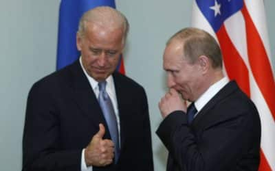 Biden: Putin je vrah, zaplatí za to, že sa pokúsil podkopať moju kandidatúru.