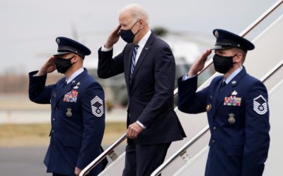 Přituhuje. Biden označil Putina za zabijáka, Kreml stáhl velvyslance