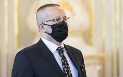 Advokátka: Pčolinský sa vzdal funkcie riaditeľa SIS.