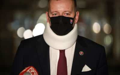 ONLINE koaličná kríza: Vymeniť premiéra znamená pád vlády, pripomenul Boris Kollár.