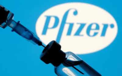 Pfizer zastavil dodávky vakcín do Izraele. Firma nedostala platbu za 2,5 milionu očkovacích látek.