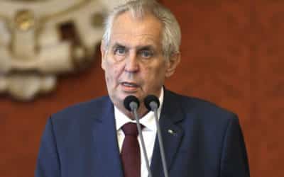 Miloš Zeman odvolal ministra zahraničných vecí Petříčka.