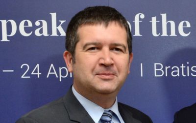 Česko žiada partnerov v EÚ a NATO, aby vyhostili ruských diplomatov.