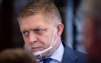 Fica nakrátko opäť obvinili. Špeciálny prokurátor Daniel Lipšic však uznesenie zrušil.