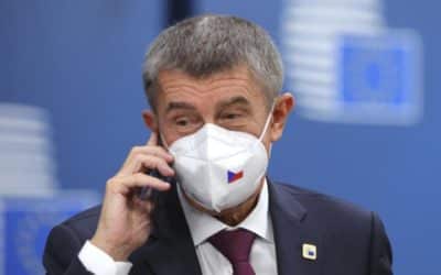 Babiš chce odtajnenie vyšetrovania výbuchov, prvý z nich bol podľa Hamáčka neplánovaný.
