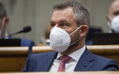Pellegrini sa postavil proti ruskej vakcíne: Pozastavme aktivity so Sputnikom. Musíme dôverovať Baťovej ŠÚKLu a Brazílii. Neočkujme Sputnikom na základe papiera z Budapešti.