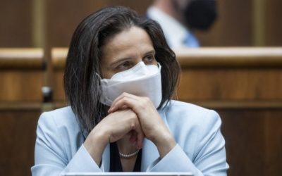 Smer podal návrh na odvolanie ministerky Kolíkovej. Blaha: „Kolíková musí ísť. Zvolali sme mimoriadnu schôdzu na jej odvolanie.“ 
