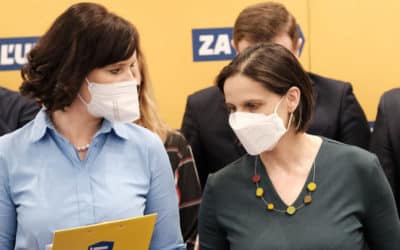 Vojna v strane Za ľudí. Remišovej krídlo obviňuje Kolíkovú z porušenia stanov.