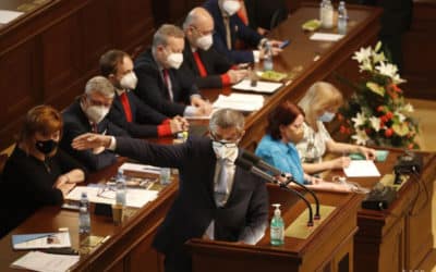 Babišova vláda má dôveru parlamentu.