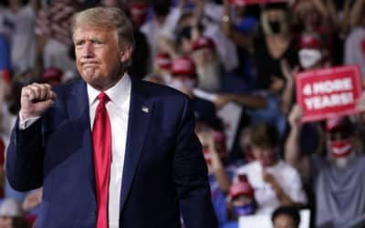 Trump stále neuznává volební porážku. Mnozí jeho fanoušci věří, že se brzy vrátí do Bílého domu.