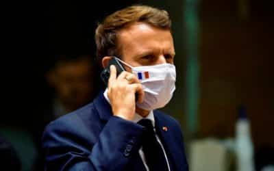 Macron pre sledovací softvér Pegasus zvolal bezpečnostnú radu štátu.