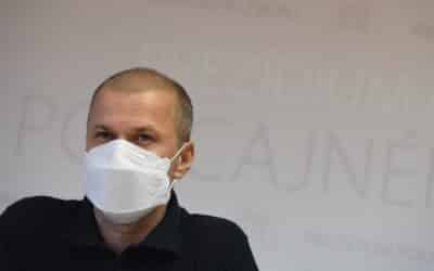 Policajný prezident Peter Kovařík končí. Mikulec si rozhodnutie Kovaříka váži, jeho obvinenie považuje za účelové.