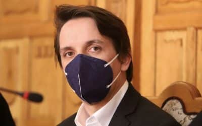 Daniel Čech sa priznal k úplatku. Namáča aj Pellegriniho.
