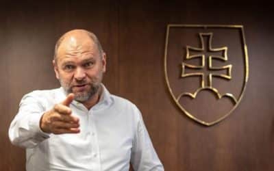 Sulík: Cena elektriny pre domácnosti vzrastie asi o 1,5 centa za kWh.