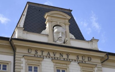Opozícia dnes organizuje tri veľké protivládne demonštrácie vrátane pochodu pred Ústavný súd v Košiciach.