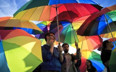 Europoslanci: Homosexuálne manželstvá musia uznávať všetky štáty EÚ.