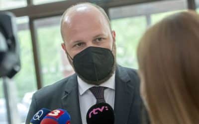 Rezort obrany chce nakúpiť pásovú techniku a obrnené vozidlá za vyše 2 miliardy eur.