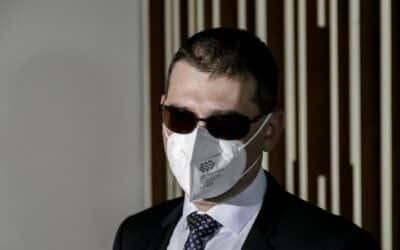 Priznal úplatky aj vynášanie zo spisov. Exšéf inšpekcie Szabó vyviazol s 5-ročnou podmienkou a pokutou 25-tisíc eur.