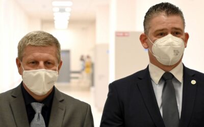 Mikulec: Polícia poskytne väčšiu ochranu zdravotníkom pred antivaxermi.