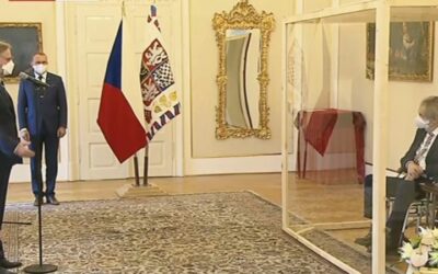 Zeman vymenoval Fialu za premiéra.