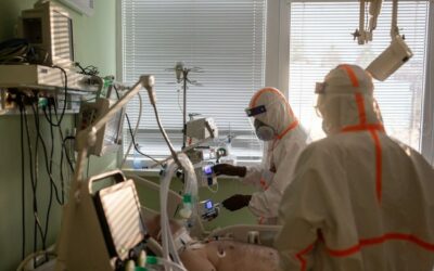 Plné nemocnice: Dokúpili sa ventilátory, no aj tak dnes vieme pomôcť menej pacientom než vlani.