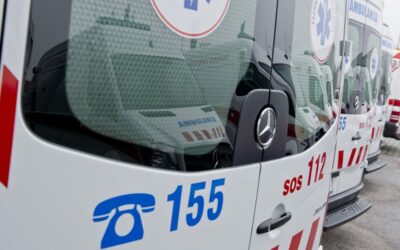 Kauza zatknutia záchranárov vyzliekla koalíciu donaha. So zákrokom nesúhlasia, no musia to takto robiť, aby sa udržali pri moci.