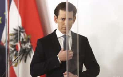 Odchádzam z politiky, potvrdil rakúsky exkancelár Kurz.