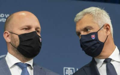 Podpisov proti návrhu dohody medzi SR a USA sú už tisíce. Chmelár: Je to nad všetky očakávania!