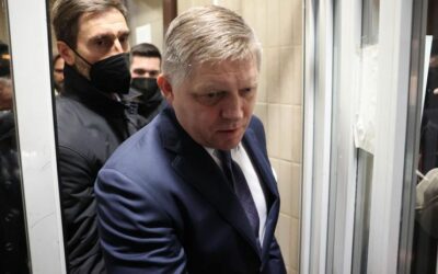 Polícia zadržala a prepustila Fica, dôvodom bol podľa polície trestný čin.