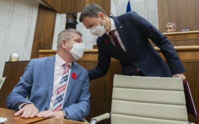 Reforma zdravotníctva: Aj napriek odporu Sme rodina, žúp i lekárskych odborov prešla tesne 76 hlasmi.