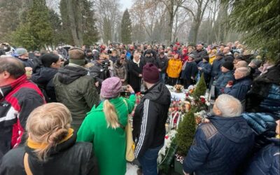 Rok od Lučanského smrti. Ľudia si ho pripomínajú.