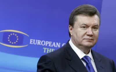 Bývalý ukrajinský prezident Viktor Janukovič podal žalobu o znovuzískanie prezidentského štatútu.