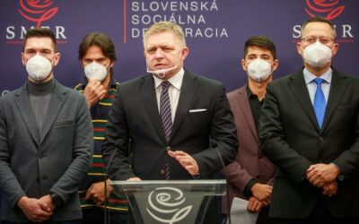 Smer odmieta dohodu s USA. Na mimoriadnej schôdzi chce presadiť referendum.