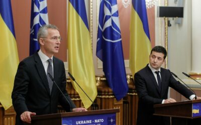 NATO je rakovina, ale zákrok by byl smrtící, říká ruský expert k Ukrajině.