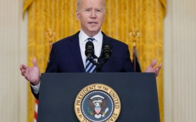 Biden podpísal nariadenie o vojenskej pomoci Ukrajine za 600 mil. dolárov.
