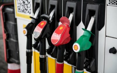 ŠOK pre motoristov! Pripravte sa na VEĽKÉ ZDRAŽOVANIE benzínu a nafty, ceny budú extrémne.