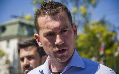 Muž, ktorý vypol Hlavné správy: Desím sa, ako sa budú ďalšie weby vypínať na základe utajovaných dôkazov.