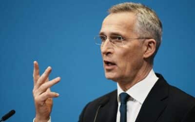 Stoltenberg: NATO je pripravené poskytovať Ukrajine pomoc vo vojne aj roky.