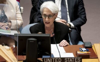 EÚ a USA varujú Čínu: Ak podporíte ruskú inváziu, poškodíte si u nás.